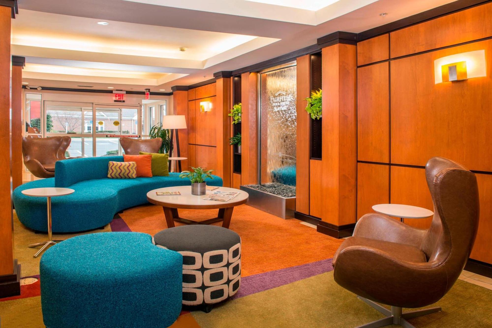 Fairfield Inn & Suites By Marriott Frederick Exteriör bild